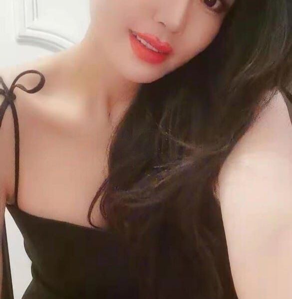 I'm an model passionate, sensitive and very tender. My angelic face with beautiful eyes and my silky hair make my look like a very tender and gentle but sometimes I also like to show my wild and passionate side. My VIP escort service offers many erotic surprises.If you book a date with me, you can be sure that I will show you whatever the images in your mind. Contact me by WhatsApp: